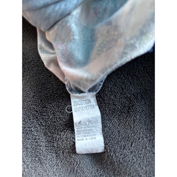 Sherosa Women's M blue‎ floral tank - Picture 4 of 4